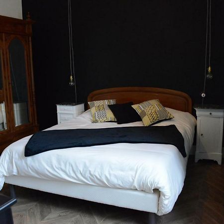 Les Loges De L'Atelier Apartment Charlieu Екстериор снимка