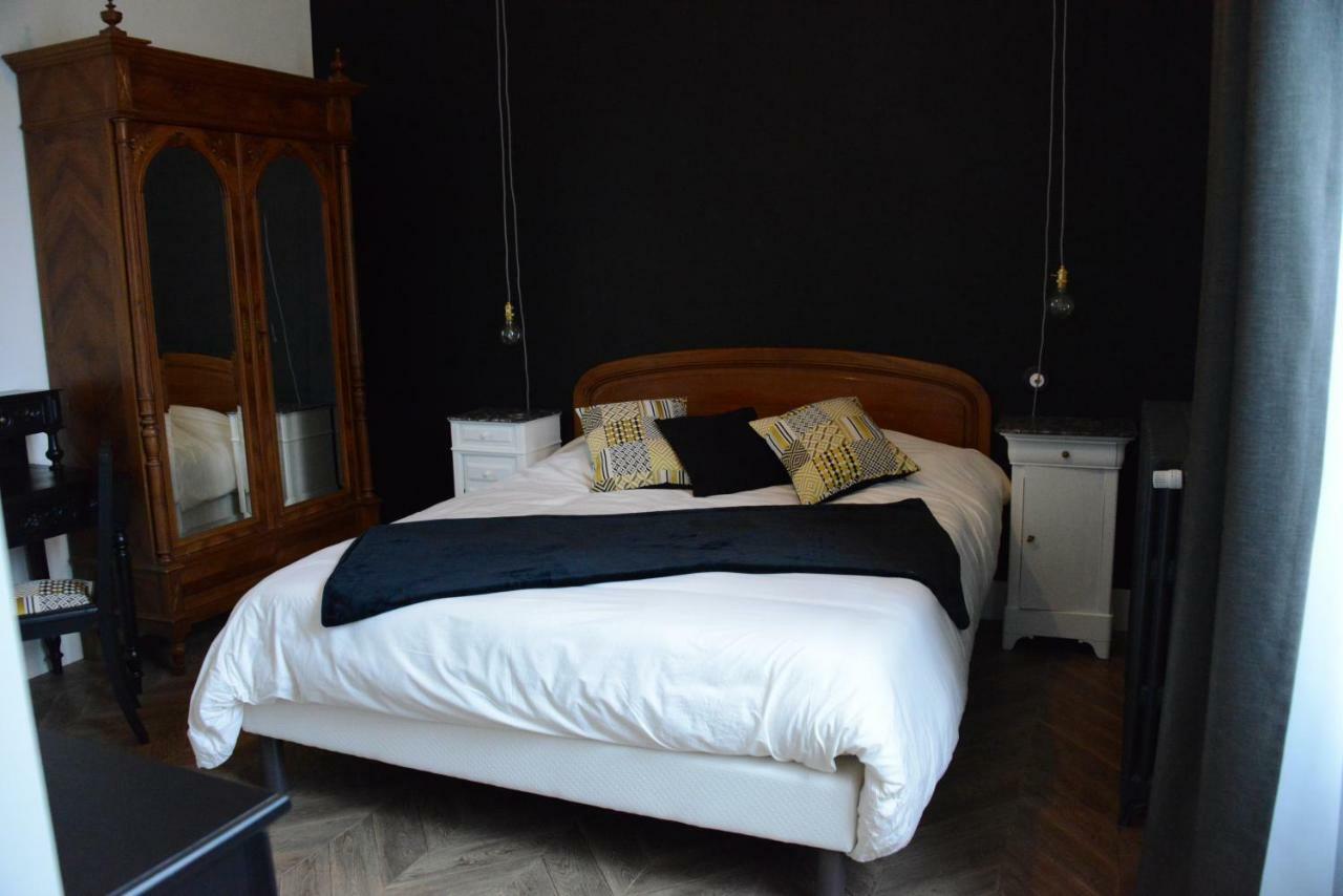 Les Loges De L'Atelier Apartment Charlieu Екстериор снимка